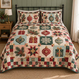 Heirloom Ornament Patchwork Christmas Quilt Set