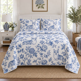 Blue Garden Toile Corgi Quilt Set