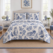 Indigo Tuft Maine Coon Cat Quilt Set, front maine coon cat bedroom view
