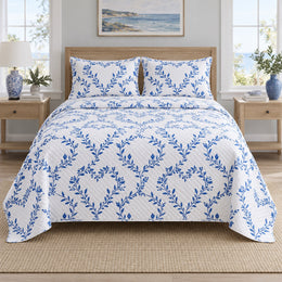 Blue Botanical Hearts Valentine Quilt Set