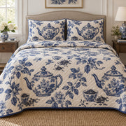 Blue Porcelain Tea Loose Leaf Tea Lovers Quilt Set, front loose leaf tea lovers bedroom view