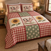 Spotted pig farmhouse patchwork quilt set — left angle hero