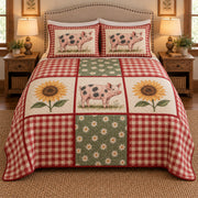 Spotted pig farmhouse patchwork quilt set — front view