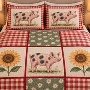 Spotted pig farmhouse patchwork quilt set — close-up