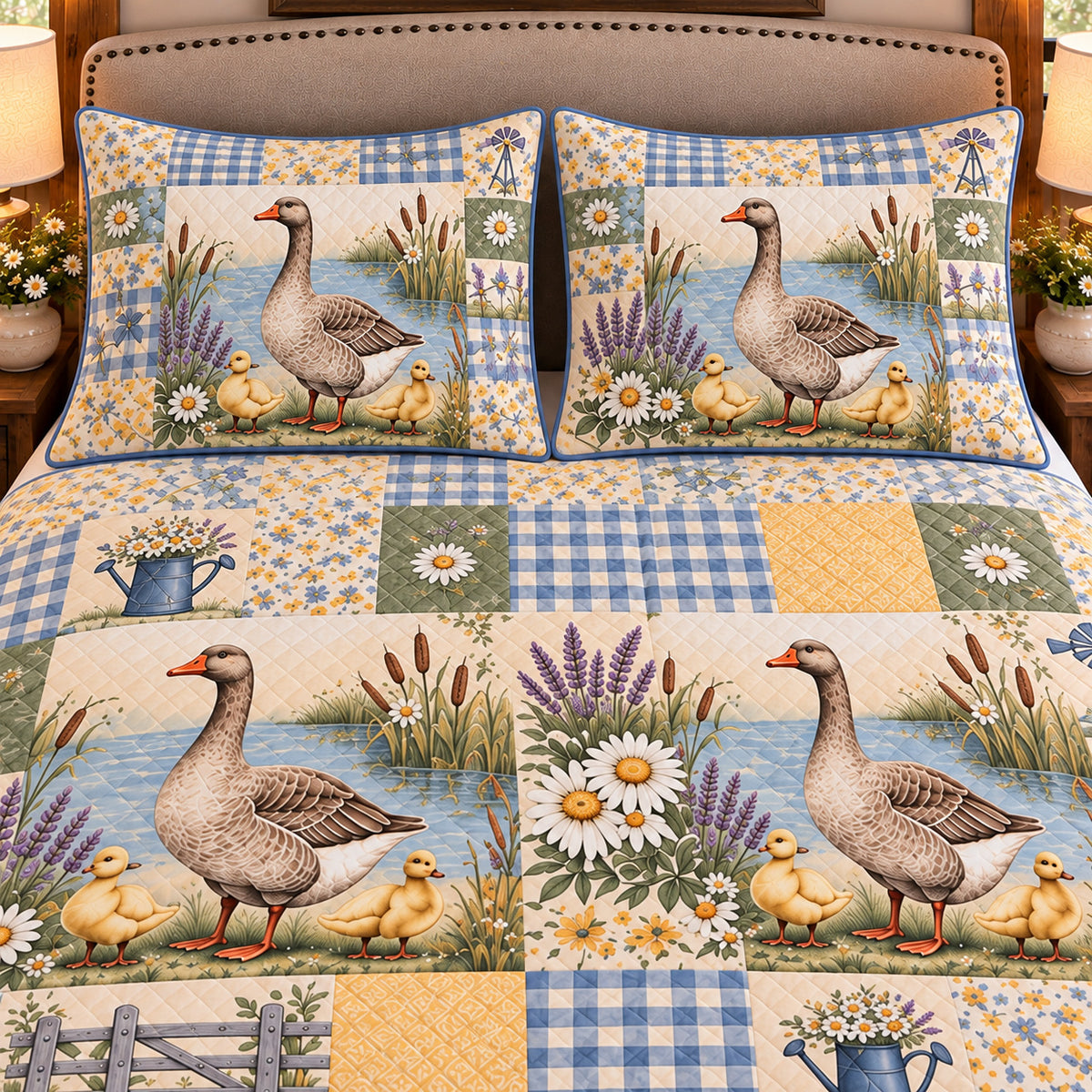 Goose & Gosling Farmhouse Patchwork quilt set — close-up