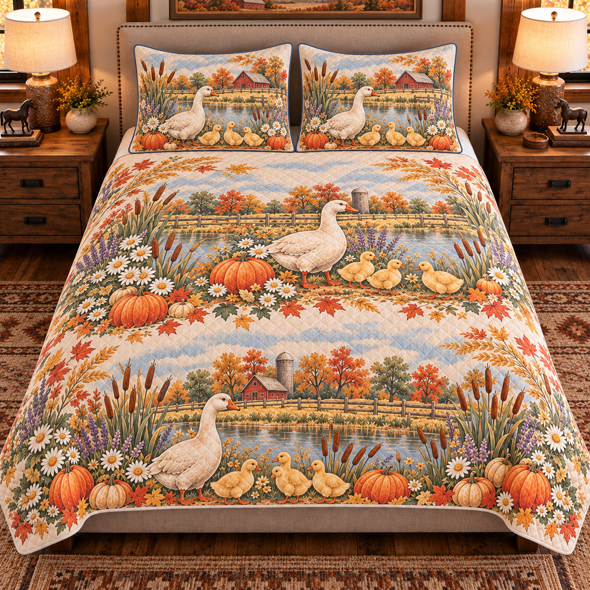 Goose & Gosling Autumn Harvest quilt set — front view