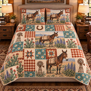Mule Farmhouse Patchwork quilt set — front view
