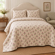 Red Clover ditsy garden floral quilt set, alternate eye-level view