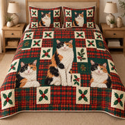 Calico Cat Heritage Tartan Christmas Quilt Set, matching mockup detail view