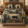 Black Bear Pine Patchwork Quilt Set – Rustic Cabin Bedding Gift for Bear Lovers