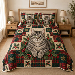 Gray Tabby Cat Heritage Tartan Christmas Quilt Set