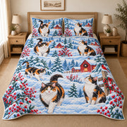 Calico Cat Snowy Watercolor Christmas Quilt Set, reference-form bedroom view