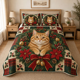 Orange Tabby Cat Christmas Wreath Quilt Set