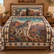 Wolf Canyon Southwestern quilt set with two matching pillow shams – full front view
