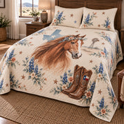 Texas floral horse quilt set right view with Texas flag cowboy boots